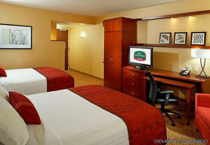 Courtyard Pittsburgh Settlers Ridge/Robinson Township Hotel Imperial Ngoại thất bức ảnh